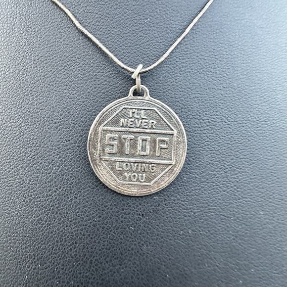 Gothic Vintage Sterling Silver “Never Stop Loving You” Necklace 925 Obsessive - Picture 3 of 6